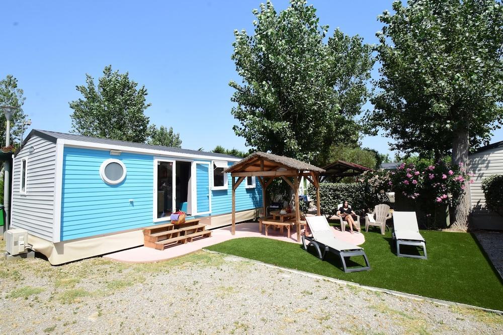 Camping & Spa Cap Soleil Vias Ngoại thất bức ảnh
